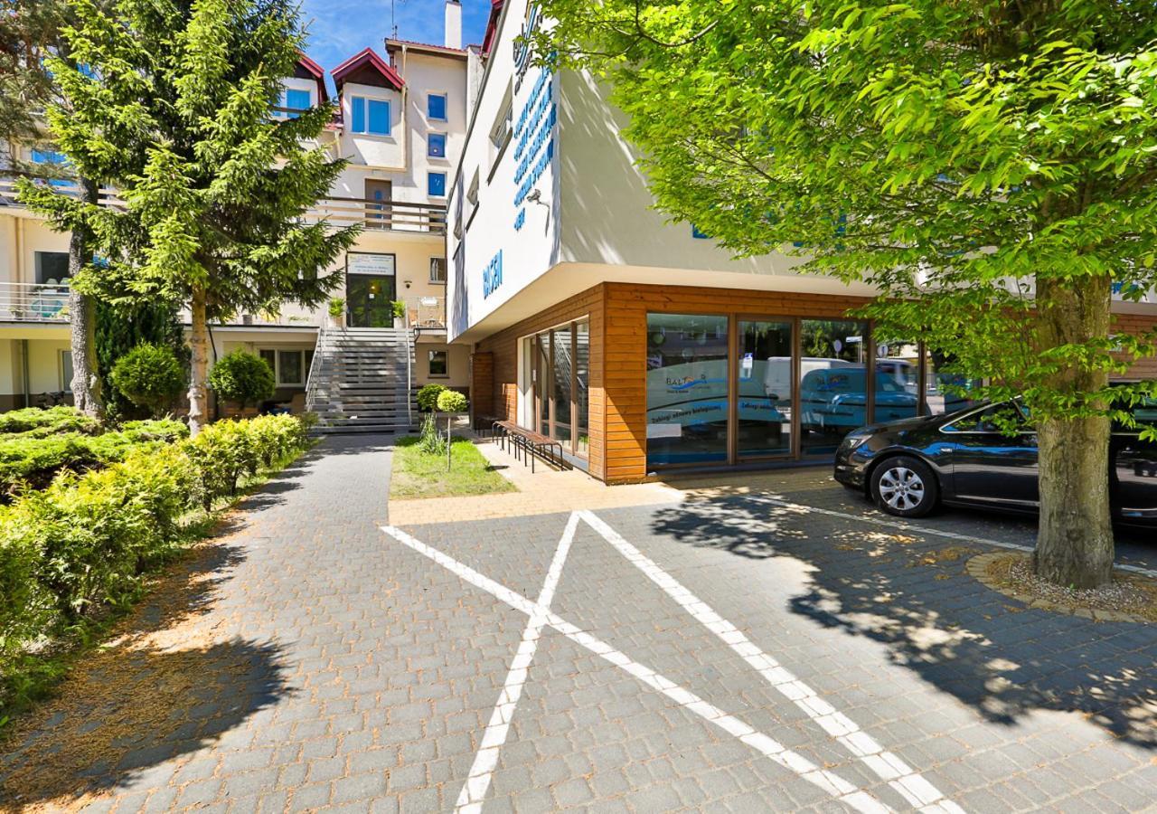 Osrodek Wypoczynkowy Balt-Tur Feel Well Resort Jastrzębia Góra المظهر الخارجي الصورة
